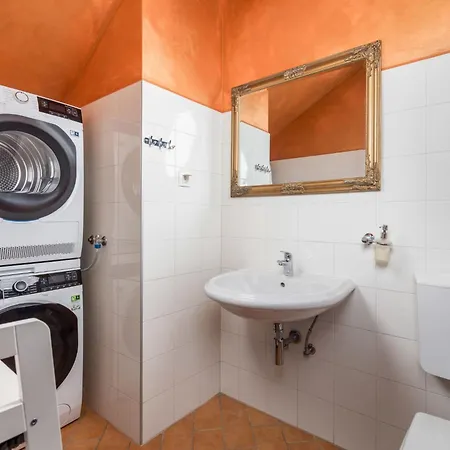 Goretini By Interhome