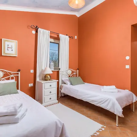 Goretini By Interhome * Nedeščina